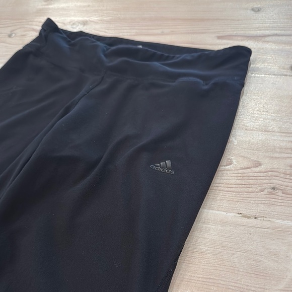 Women's Black Leggings - Picture 3 of 5